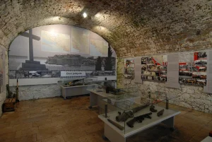 Tuk Tuk Dubrovnik Tours - City of Stone Travel Agency
